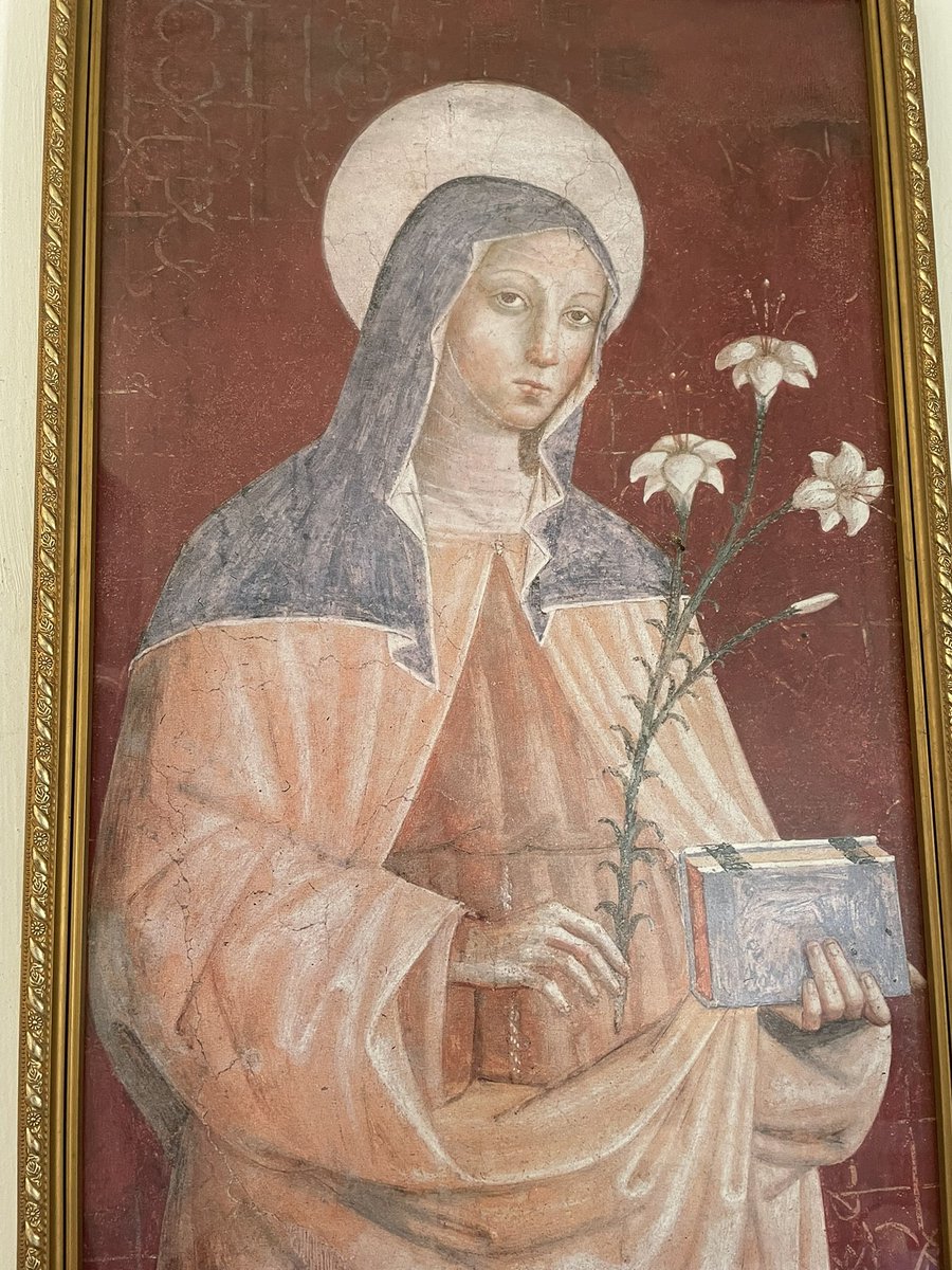 ngeovanio_'s tweet photo. Clara viveu em completa renúncia aos bens materiais, confiando na Providência divina, e dedicou-se intensamente à oração e à adoração, buscando uma profunda intimidade com Cristo. “Não perca de vista seu ponto de partida.”
Santa Clara de Assis, rogai por nós! https://t.co/8lIfHDx6ow