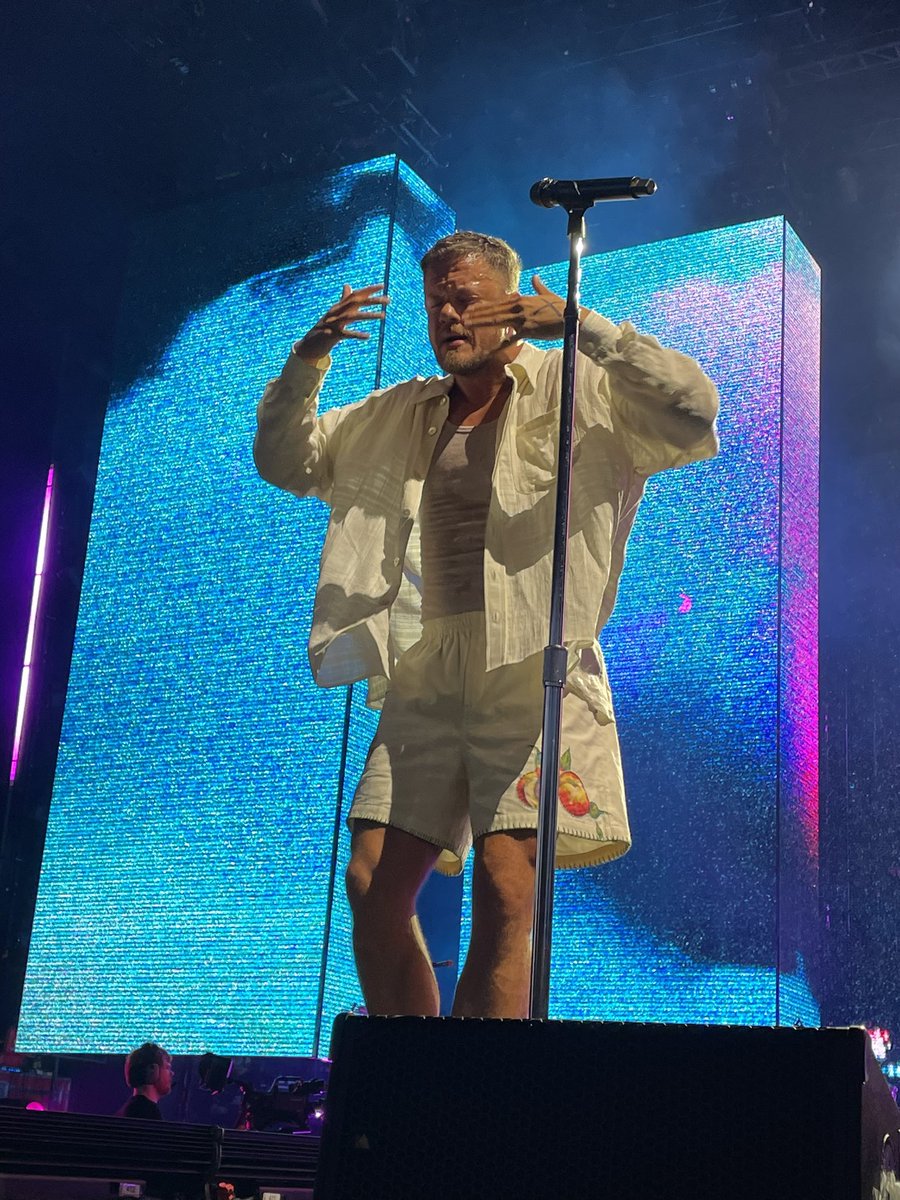 Lisa Marie tweet media