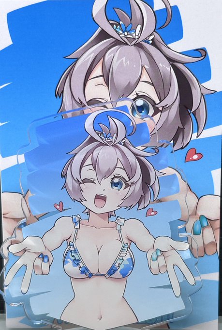 水着青葉型アクスタ
ちょっとこぶり 