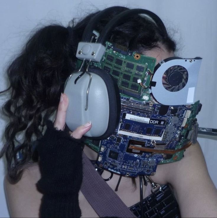 CENCH (@ishotasegod) on Twitter photo 