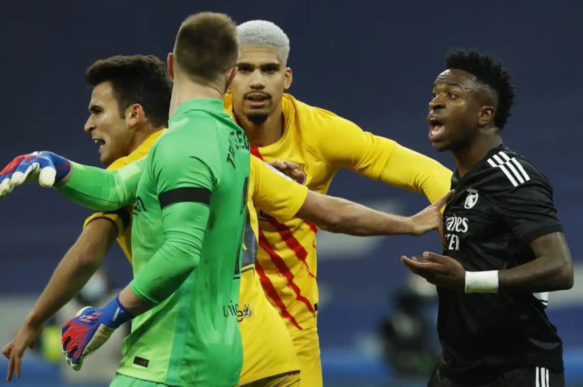 Primer Clásico de la temporada: 27 de octubre.

Gala del Balón de Oro: 28 de octubre.

Mi cabeza solo ve un escenario:

Vinicius marcando y diciéndole a Eric García: “Yo mañana, Balón de Oro”