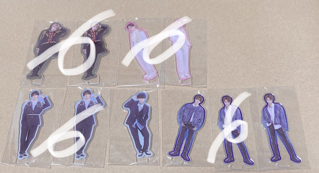 もちこ tweet media