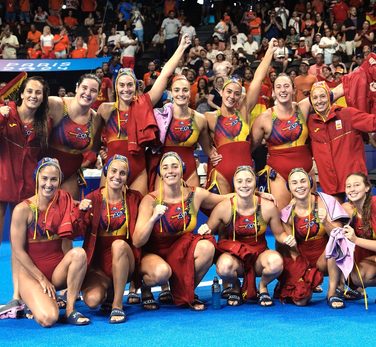 LA SELECCIÓN DE WATERPOLO 🤯

QUÉ LOCURA, SON LAS MEJORES