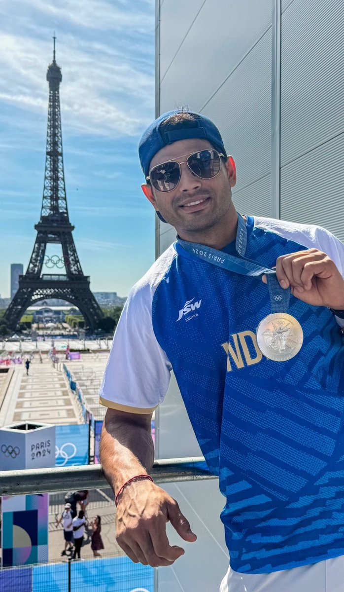 PICTURE OF THE DAY. 🇮🇳

- #Neeraj_Chopra Chopra, The Greatest Olympian in Indian history.