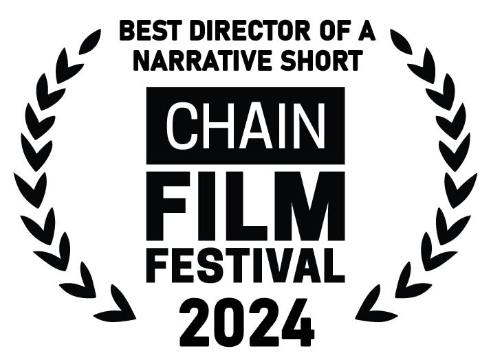 JThomasGray's tweet photo. Nice way to cap this great #filmfestival #THETHIRDDEFECTOR #BestDirector #NarrativeShort @ChainFilmFest @melissajpeltier @margotluciarte @lassnsd #DeeLayGodess #CédricWeber #Paris #Spy #shortfilm @MLMusic https://t.co/ChVwQvkdPF