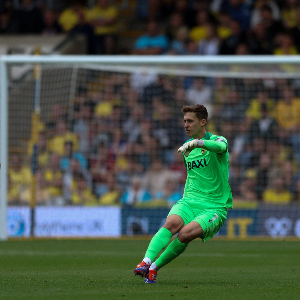 Oxford United tweet media