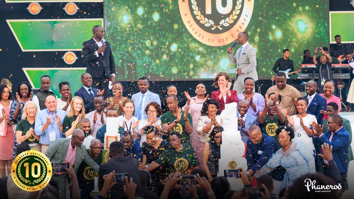 Phaneroo tweet media