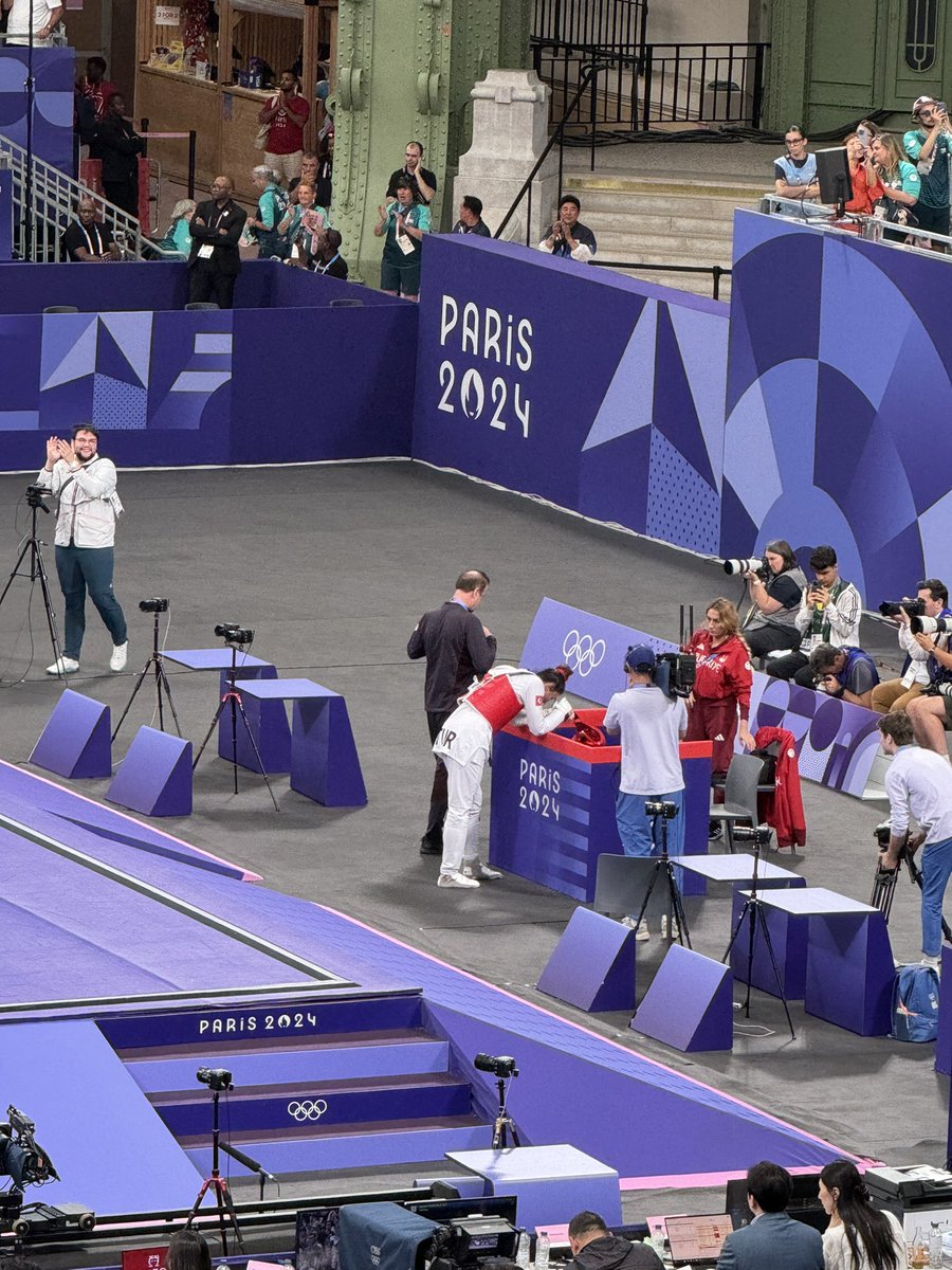 banu yelkovan tweet media