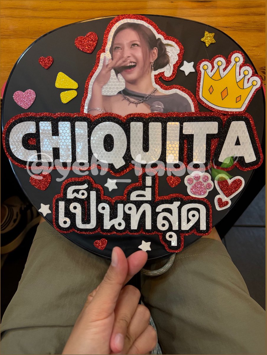 Yeh_tabo's tweet photo. 2024.8.10  被翻牌了😭😭😭 
   my柒🍒🐈‍⬛❤️
#BABYMONSTER #CHIQUITA #CANNY #SEEYOUTHERE_FINAL_D1 #SEEYOUTHERE_FINALE_D1 #SEEYOUTHERE https://t.co/TVKNsgAwEX