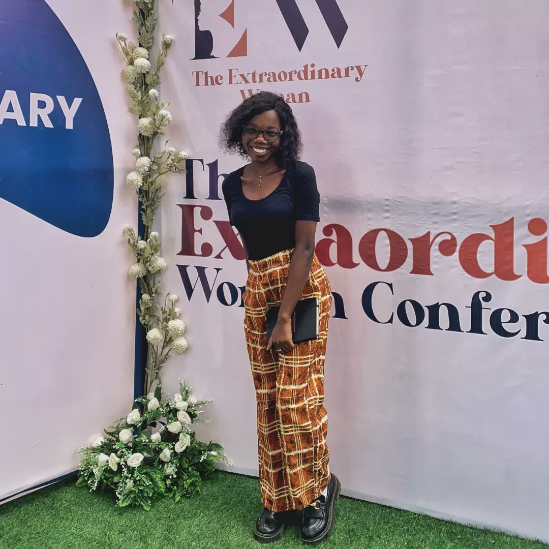 EstherFeyisetan's tweet photo. The Extraordinary Women Conference key takeaways 💡
✨ Making money isn't difficult; it requires hard work & diligence.
✨ Your money beliefs shape your money mindset.
✨ Your money mindset forms your money identity.
#tewconference
#extraordinarywoman https://t.co/kLqsNqFKuC