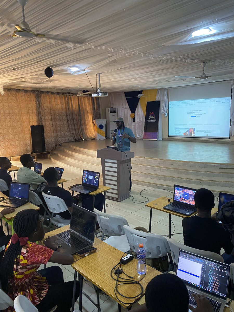 GdscAtu's tweet photo. 🌟Breakout Session : Mobile Track : From Blank Page to Brilliance: Generate Captivating Topics with AI 🚀
By: Bright Etornam
#AI #google #mobiletrack #Generate #googleIOextended #DeveloperStudentClubs https://t.co/8iI7ja3rAk