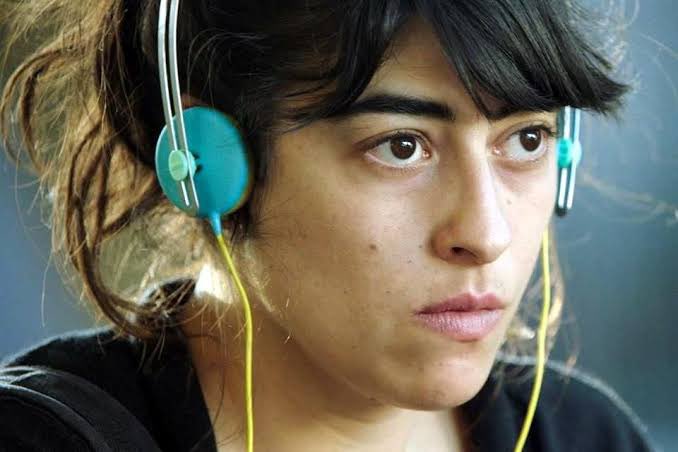 ¡Manías, monstruos y paranoia! 😱

Bajo la dirección de Alex Argüelles, llega la cinta "Celeste Soledad".

Un asfixiante thriller psíquico y emocional, sobre dos hermanas con distintas personalidades, que se antagonizan pero también se complementan. 

❇️ bit.ly/4duCTXu