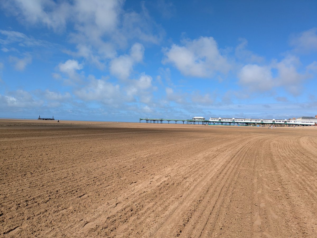 Julie Blackburn tweet media