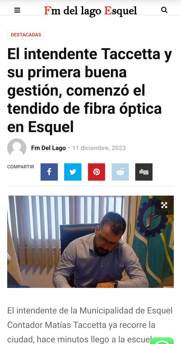 Justo, <a href="/TaccettaMatias/">Matias F. Taccetta</a>, era q compitan en igualdad de condiciones, cumpliendo la ordenanza tambien <a href="/MovistarArg/">Movistar Argentina</a>

Asi, mientras  "busca soluciones", el empresario local pierde clientes, <a href="/MuniEsquel/">Municipalidad de Esquel</a>  impuestos y vecinos trabajo.

Toda perdida para Esquel? Quien gana mucho dinero?