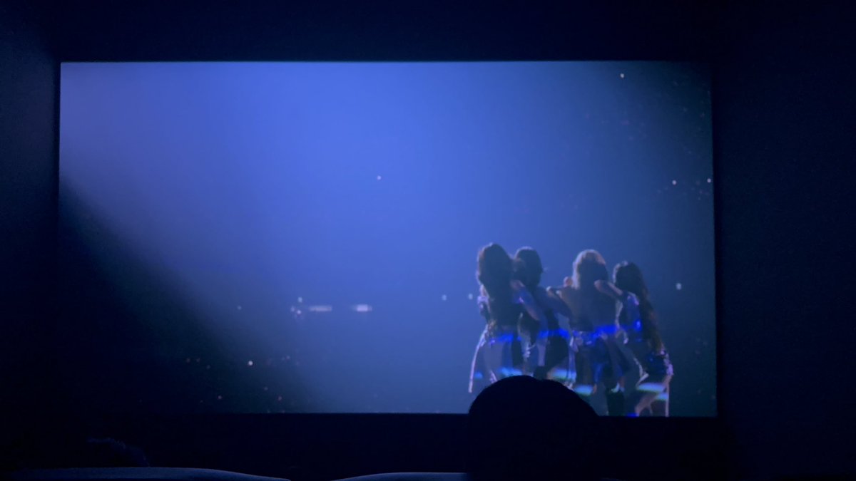 bp_lovable's tweet photo. 오늘 미루다가 블핑인시네마 봣는데 진짜 보는내내 눈물남 https://t.co/24P2x8Mvkn