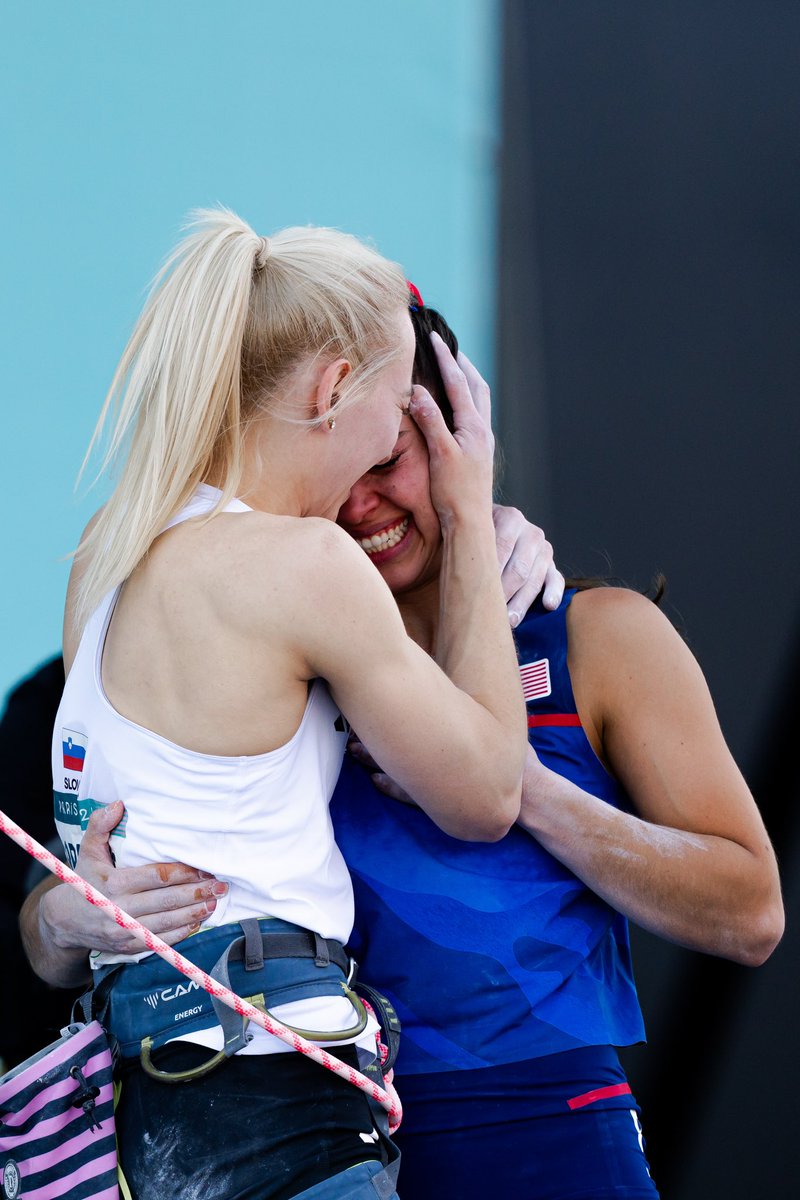 worldclimbing's tweet photo. We are DEFINITELY crying 😭😭😭

#WorldClimbing #ClimbToParis #Olympics #Paris2024 https://t.co/53itDpicQY