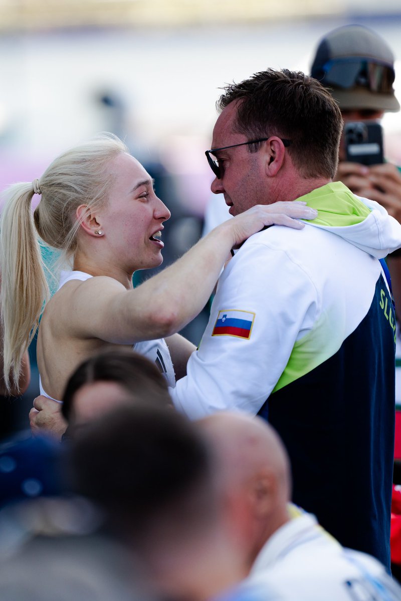 worldclimbing's tweet photo. We are DEFINITELY crying 😭😭😭

#WorldClimbing #ClimbToParis #Olympics #Paris2024 https://t.co/53itDpicQY