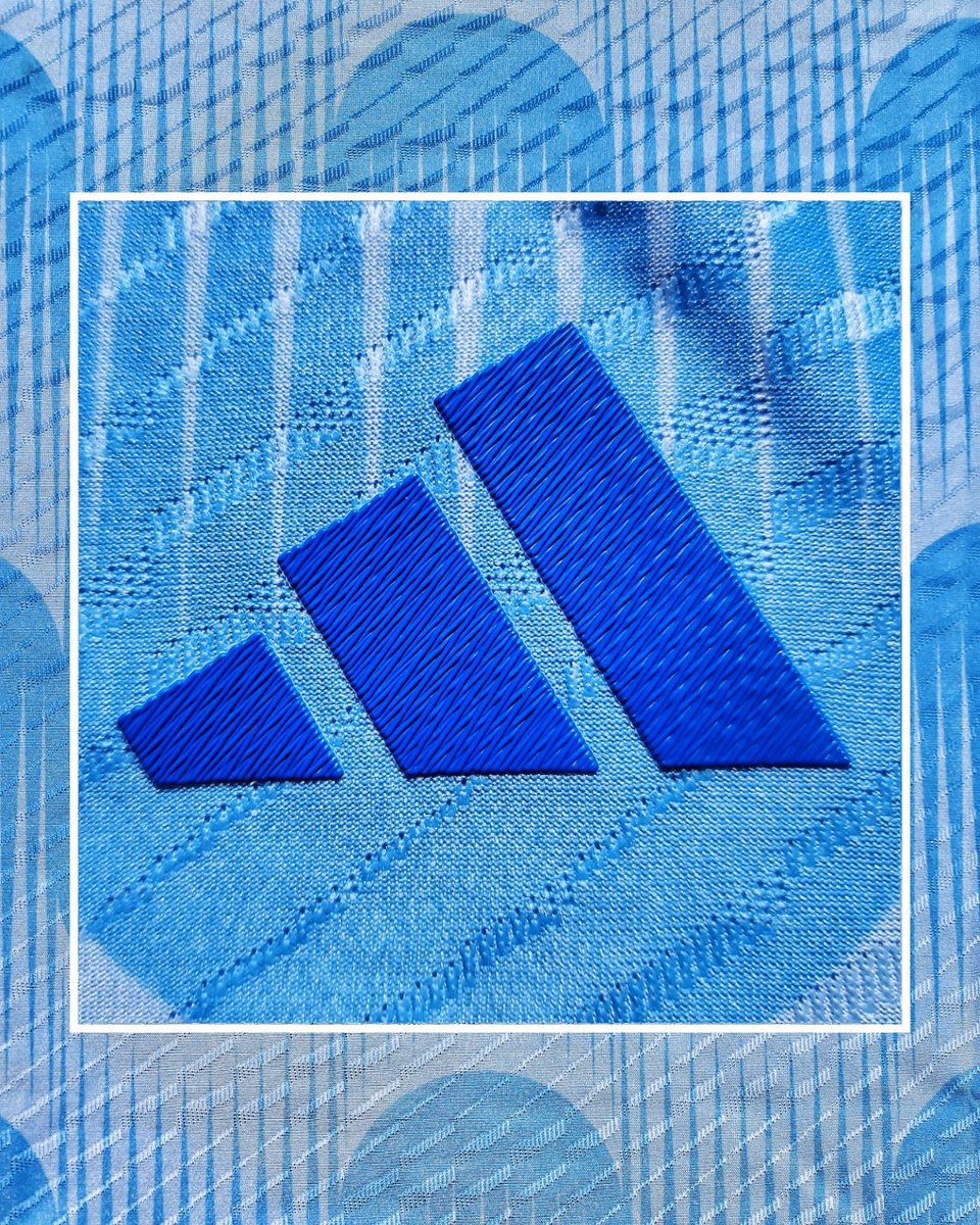 Dhem_boost's tweet photo. #KitOfTheDay 👉🏻 🇪🇸 @SEFutbol, @SpainIsFootball; 22-23 Away Kit by @adidasfootball; Bought from @unisportlife

#VamosEspaña / #AdidasFootball / #LaRoja / #HomeKit / #ImpossibleIsNothing / #FIFAWC22 / #Spain / #ESP / #CreatedWithAdidas / #BadgePorn https://t.co/sp0TjcXS05