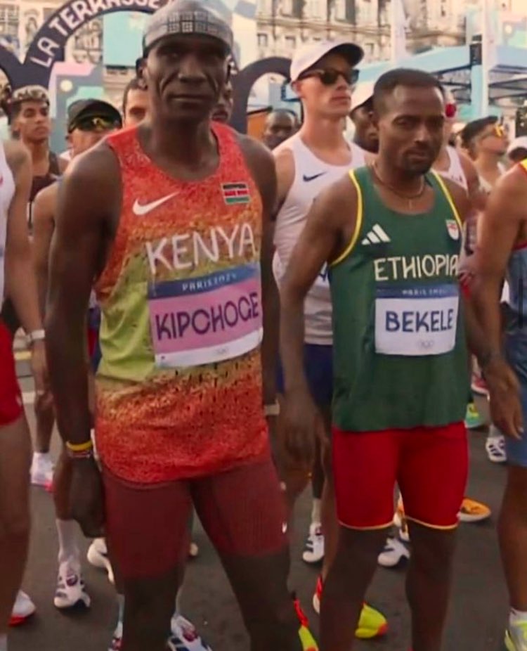 🐐 👑 #kipchoge #bekele #Paris2024

📸 via <a href="/trackstaa_/">TRACKSTAA</a> <a href="/TotalRunningP/">Total Running Productions</a>