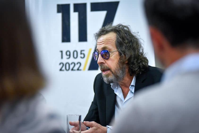 Decepción entre los clubes deportivos tras los anuncios del gobernador <a href="/frigeriorogelio/">Rogelio Frigerio</a> en el Centro de Convenciones. "La deuda continúa intacta", resumió <a href="/EFouces/">Emilio Fouces</a> , titular del Club Estudiantes.
entreriosahora.com/clubes-decepci…