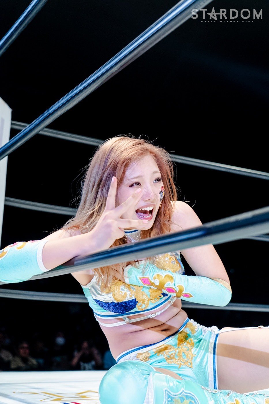 スターダム　応援タオル　天咲光由 Amazon.co.jp: スターダム 天咲光由 選手応援タオル 完全受注