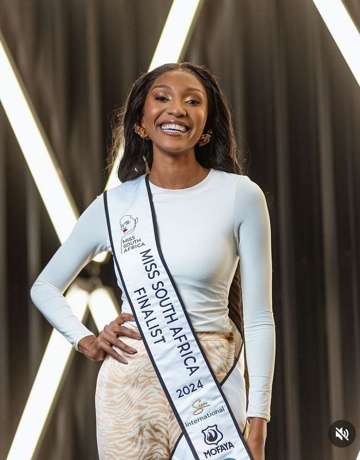 Mulanga21's tweet photo. Nompumelelo  #MissSA2024 https://t.co/MgbyZEx4iW