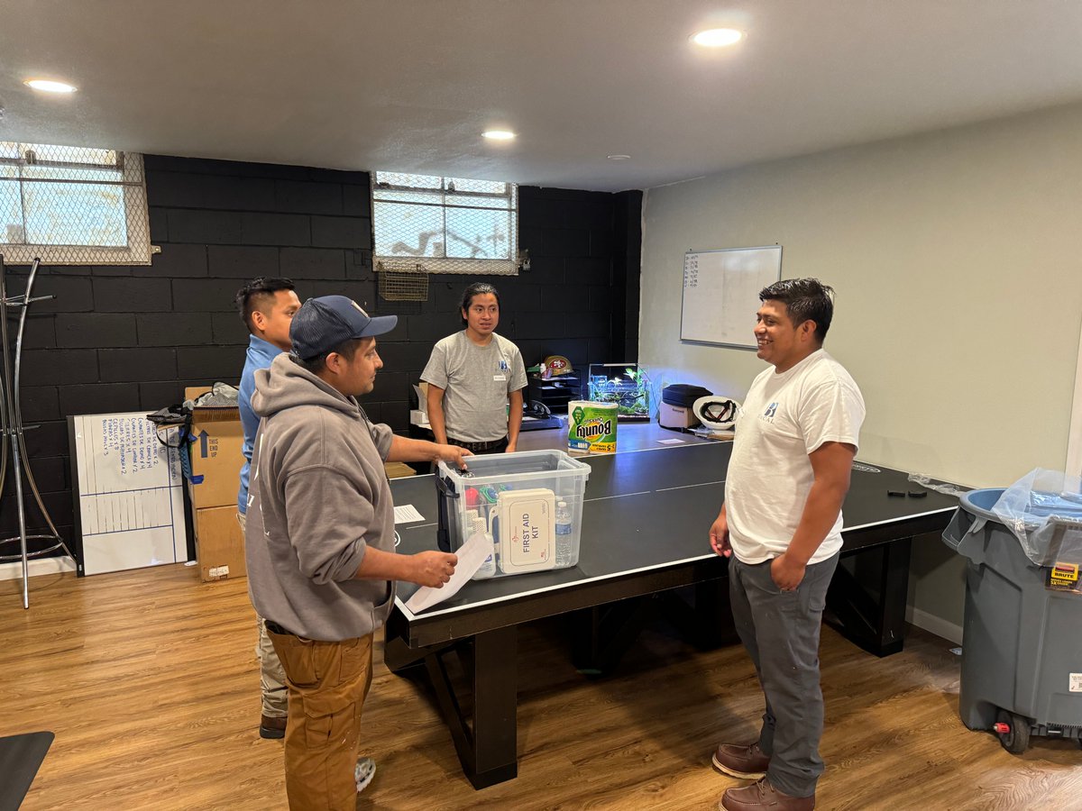 BluCalinc tweet picture