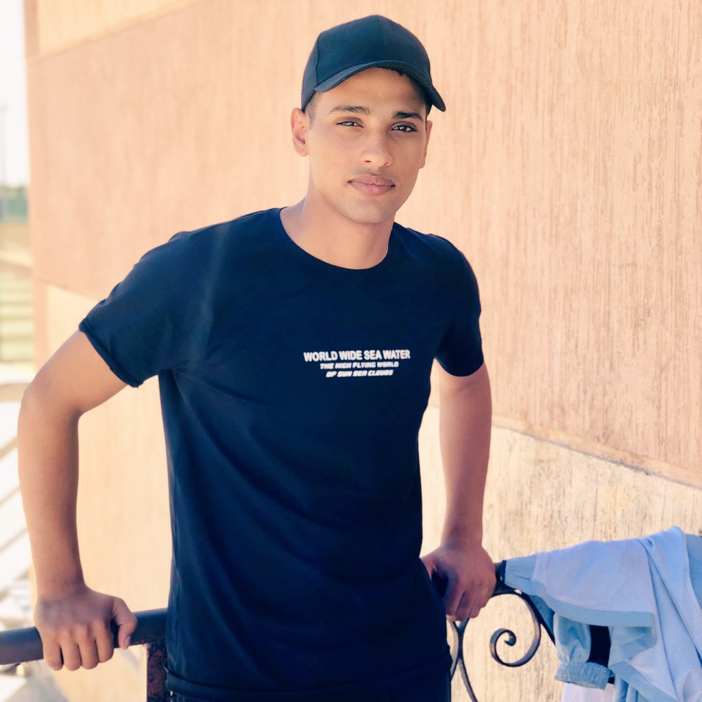 نقطة المية لما بتفوق وبتكتشف انها البحر بتبطل تخاف