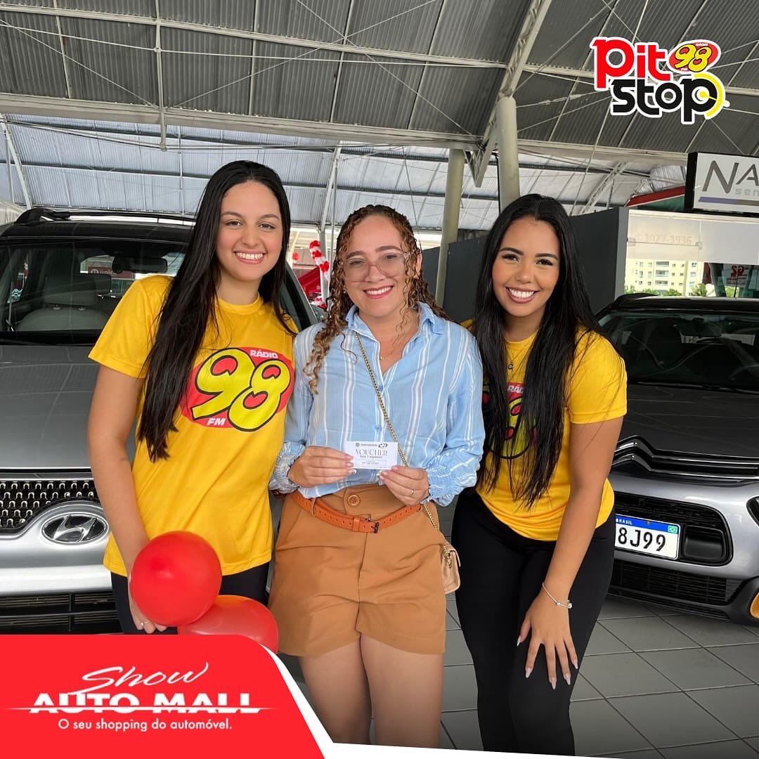 98FMNatal's tweet photo. A festa não para! 🎉 O Show Auto Mall está a todo vapor, e a 98FM está garantindo que você não perca nenhum detalhe. Veja o que está rolando e venha conferir de perto! 🚗✨ #ShowAutoMall #PitStop98FM" https://t.co/LF30MimAeI