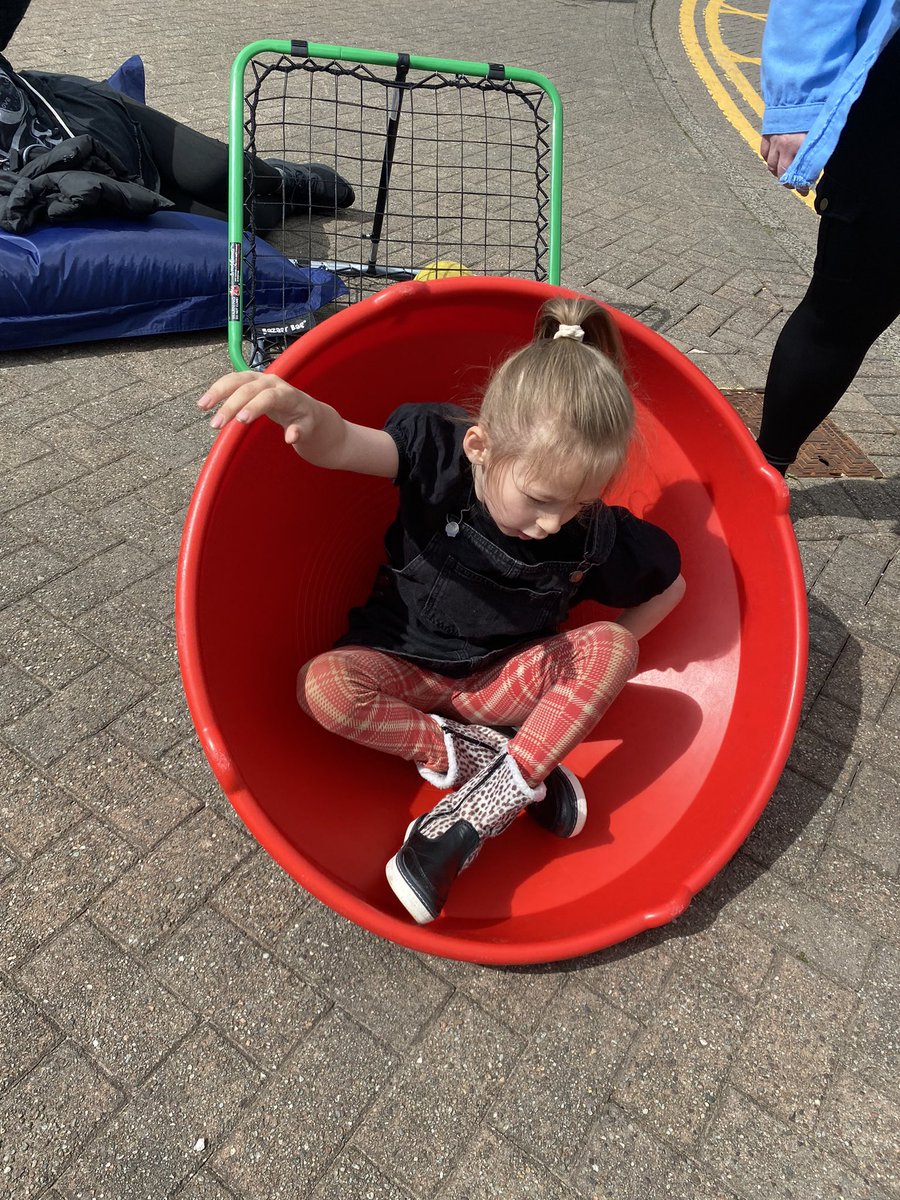 Margo Crolley tweet media