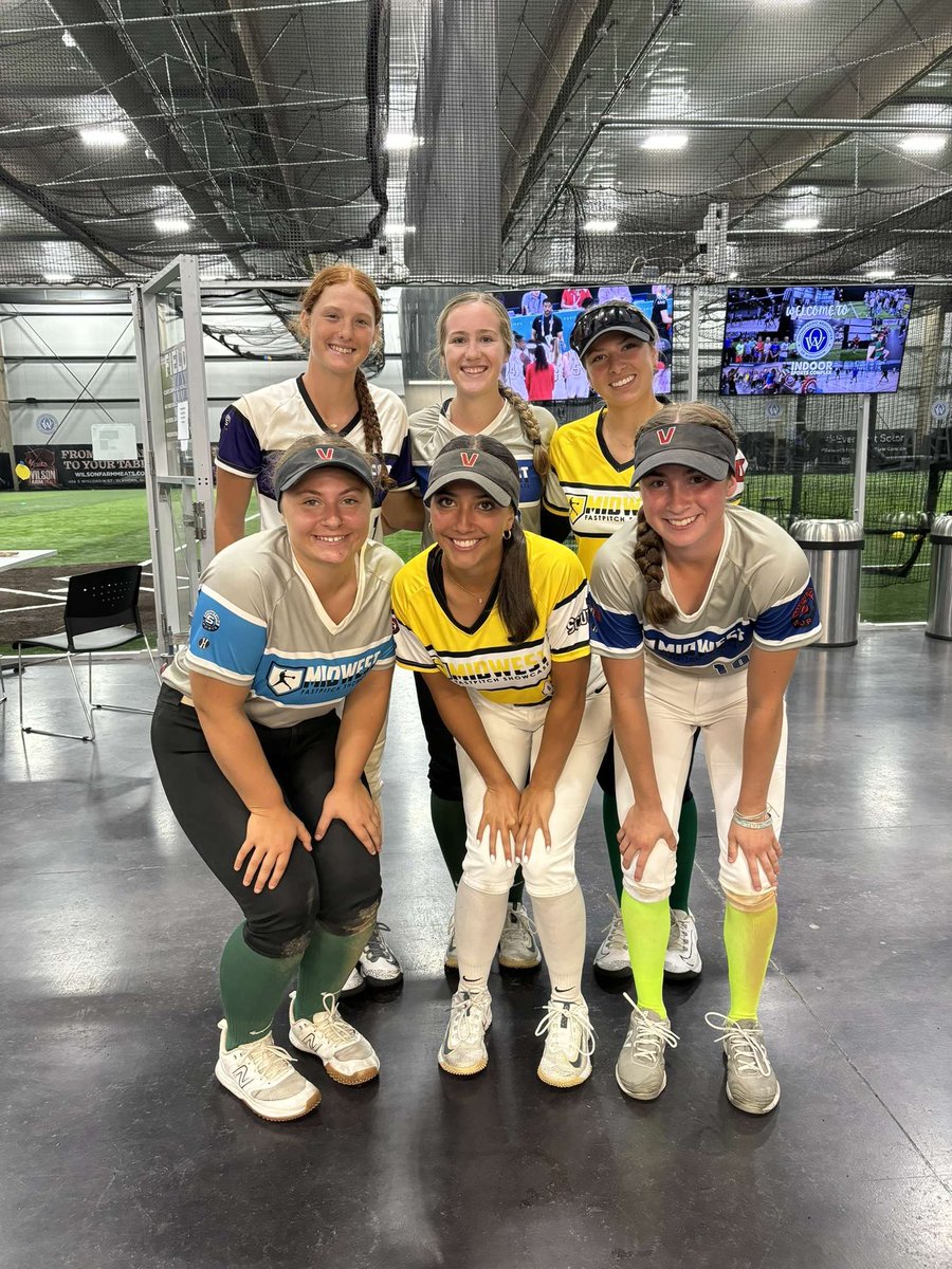 Thank you so much <a href="/ShowtimeSports1/">Showtime Sports</a> for another amazing year at the showcase!! I had so much fun competing at this event and getting to see some teammates!!