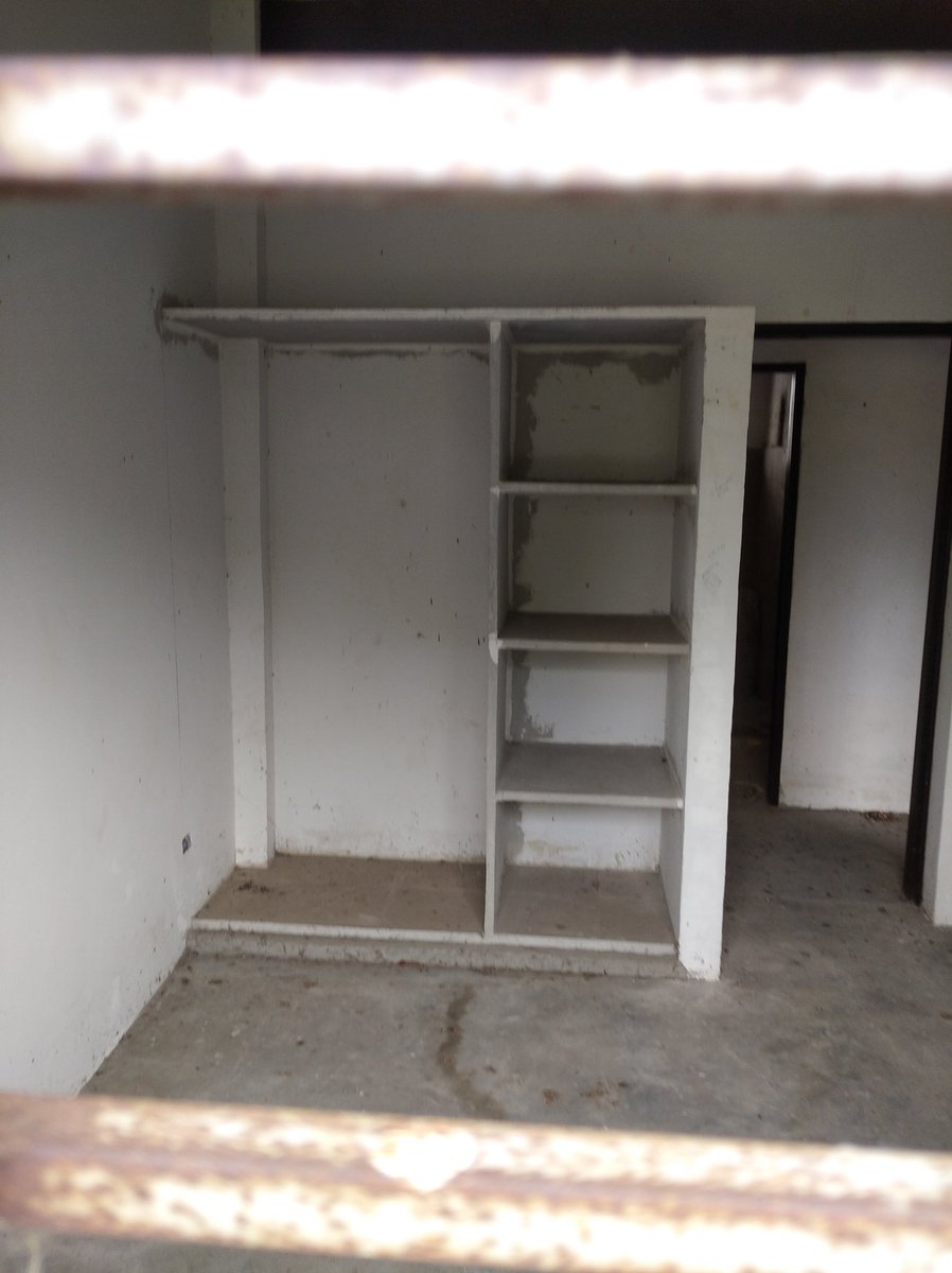 olteanu_arnoldo's tweet photo. Vendo casa con terreno en el Valle de Mérida Venezuela 90porciento terminada $12000 https://t.co/dkrIQzthpb