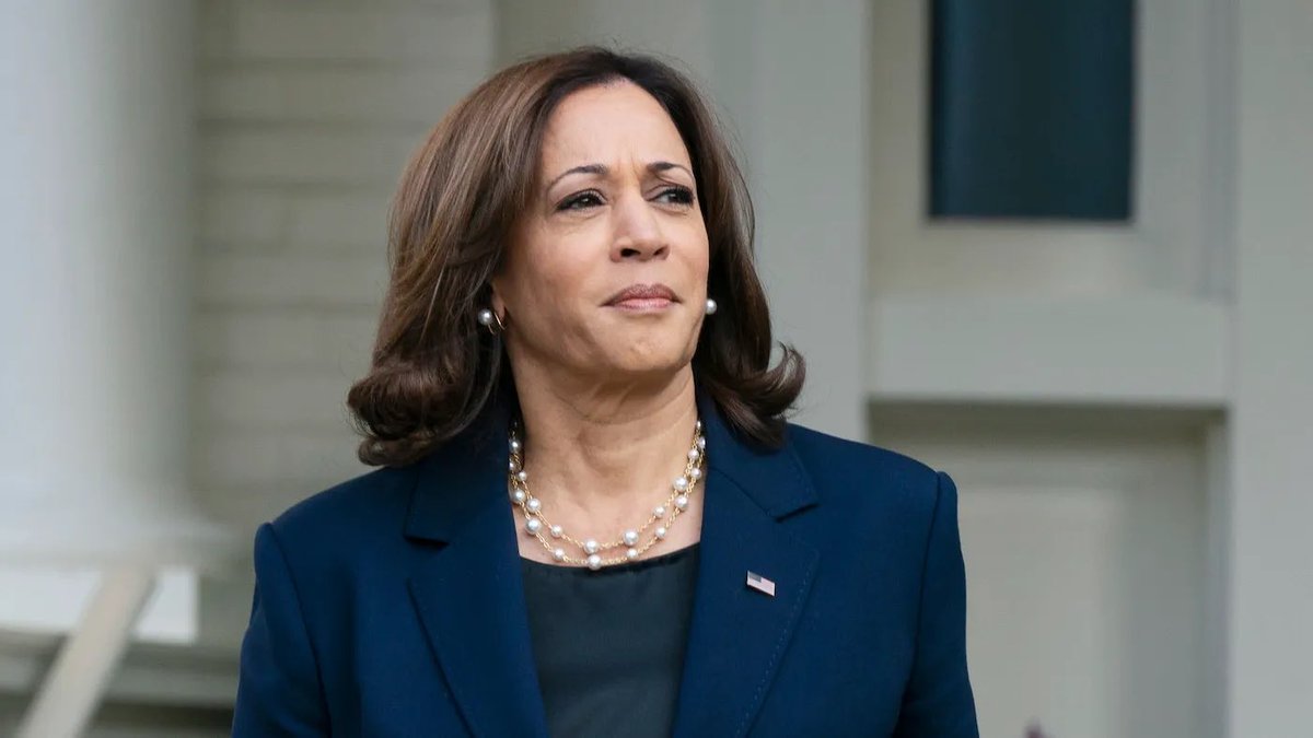 Seismic shift. Bombshell new poll (New York Times): Kamala Harris now leads Trump by four points in each of the three key battleground states of Michigan, Pennsylvania, and Wisconsin.