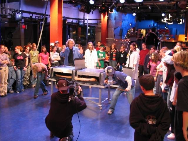 OuterbridgeMagi's tweet photo. MuchMagic! In 2003 MuchMusic VJ Amanda Walsh invited us to perform our Divided Lady illusion completely SURROUNDED by an audience, with MULTIPLE cameras, on LIVE television. This created a great buzz for our upcoming Skydome performance! #muchmusic https://t.co/3QwDIVJTxT