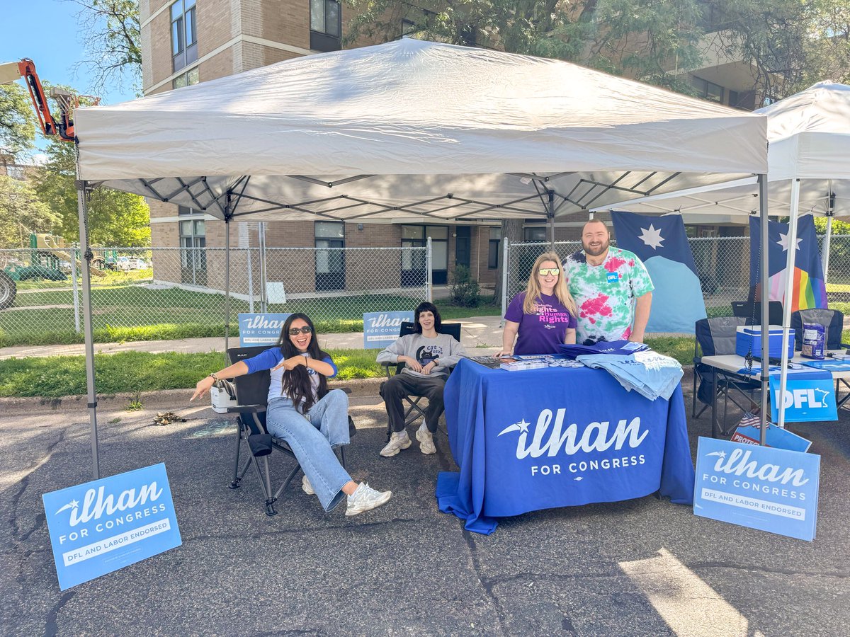 DFL-endorsed Team Ilhan is here at Imagine 6th Avenue North hosted by Our Streets Minnesota. Stop by and pick up a bandana, a Pride bumper sticker, or a Ilhan button! 🏳️‍🌈🏳️‍⚧️🇺🇸