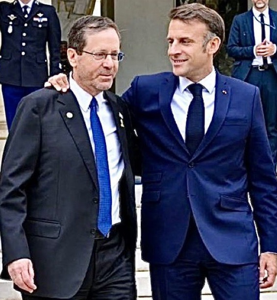 Charlies Ingalls Le Vrai 🤠🐑🐄🐔🐎🤓 tweet media