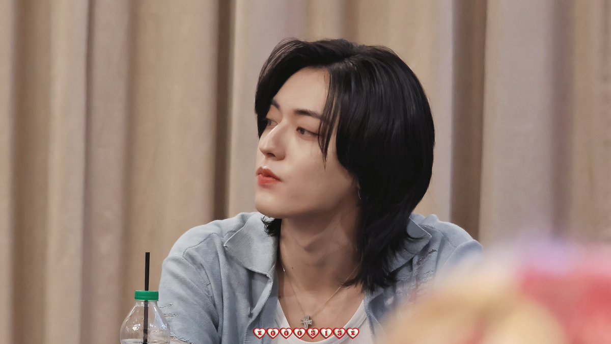 ..°♡ - 240622 KUALA LUMPUR FANSIGN🇲🇾

．
．
．

 (ᐢっ ̫ •⸝⸝ᐢ)

#HARUTO #하루토 #ハルト
#TREASURE #트레저 
#TREASURE_REBOOT_IN_KUALALUMPUR݁