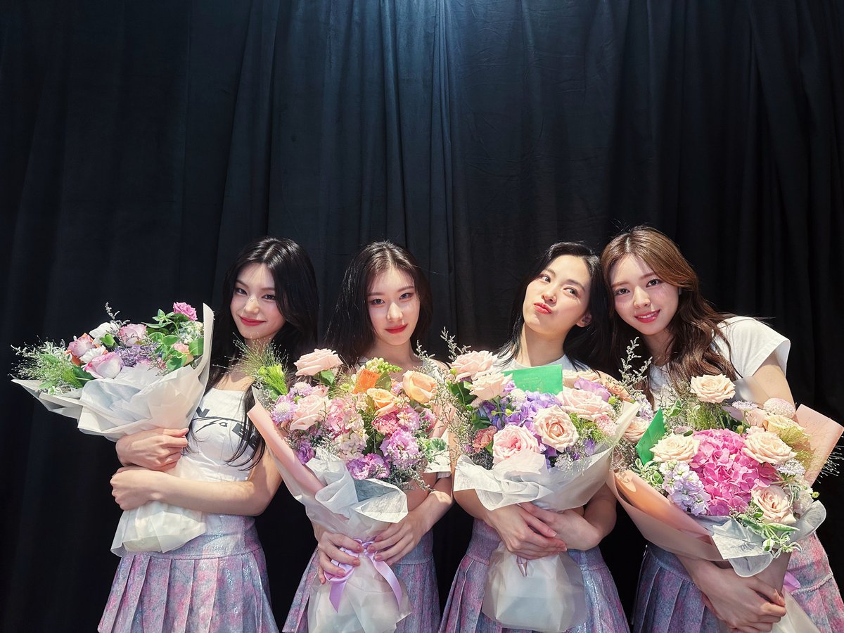 ITZY 2ND WORLD TOUR <BORN TO BE> in #HONGKONG

好多謝大家今日帶咗咁多歡樂俾我哋！
我愛你哋 HONG KONG MIDZY ❤

#ITZY #MIDZY <a href="/ITZYofficial/">ITZY</a>
#ITZY_BORNTOBE 
#ITZY_WORLD_TOUR
#ITZY_in_HONGKONG