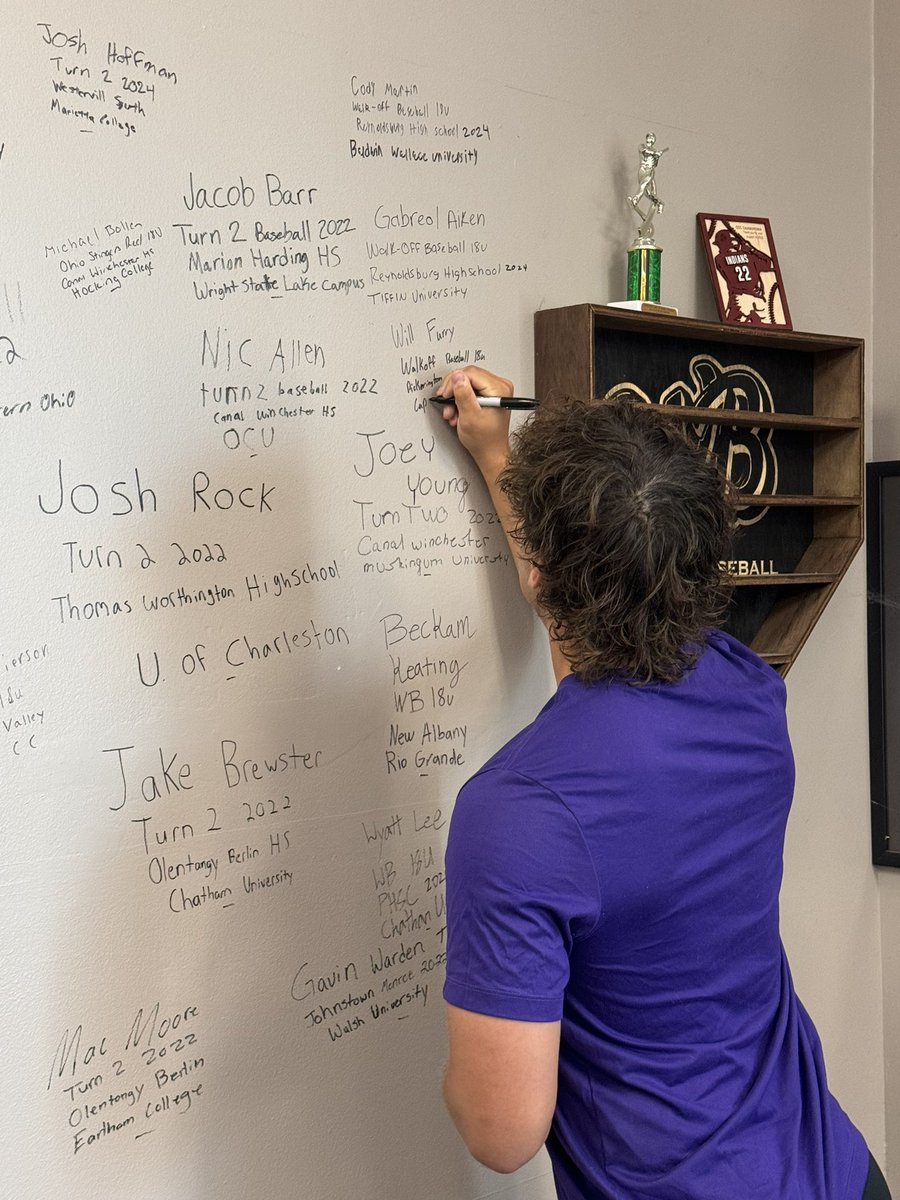 Congrats to Walk-off 18u Will Furry on his commitment to Capital to pursue his academic and athletic career.