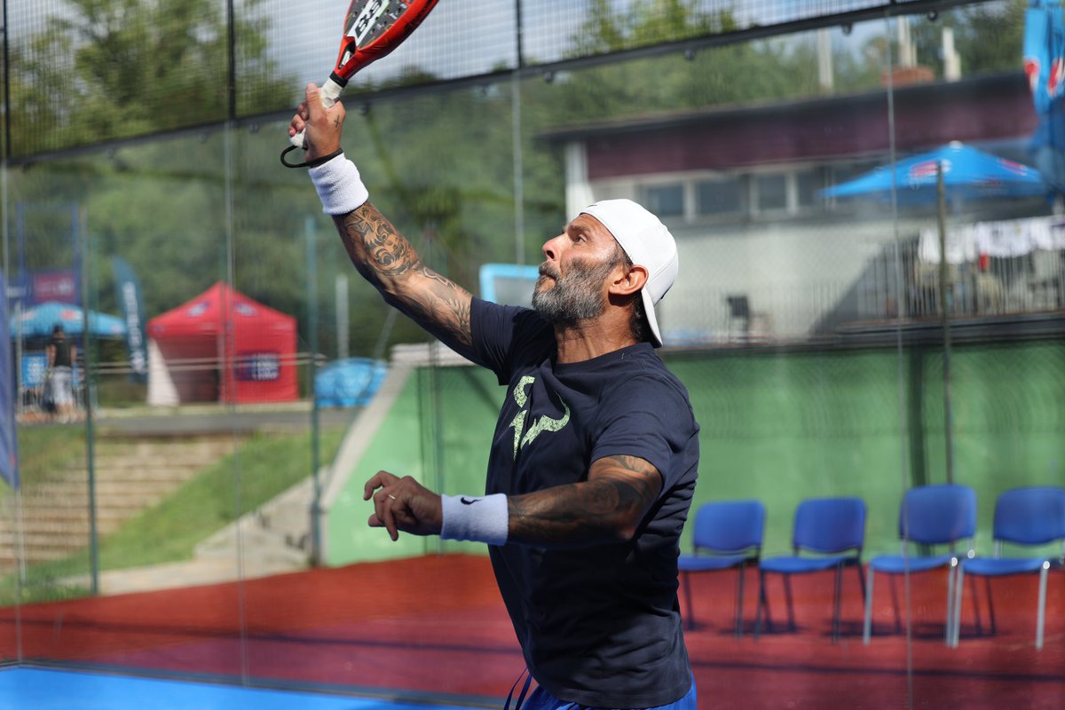 Football legend Patrik #BERGER and #PADEL game!🤩

#padeltime #padelliga