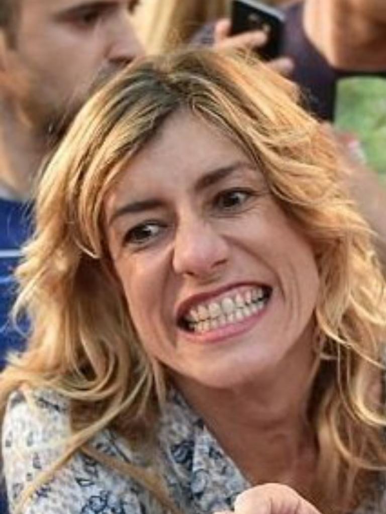 No olvidéis ésto, que no os distraigan con gilipolleces.