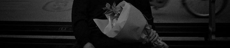 Velhasıl 
çiçek soldu, 
vazonun da bir önemi kalmadı...