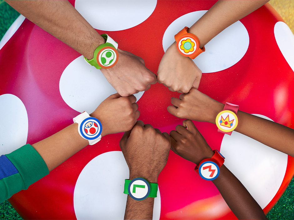 loveslaundry's tweet photo. Everything You Need to Know About Power-Up Bands at SUPER NINTENDO WORLD https://t.co/DKrHmuiizV https://t.co/6kVKSVkrMn