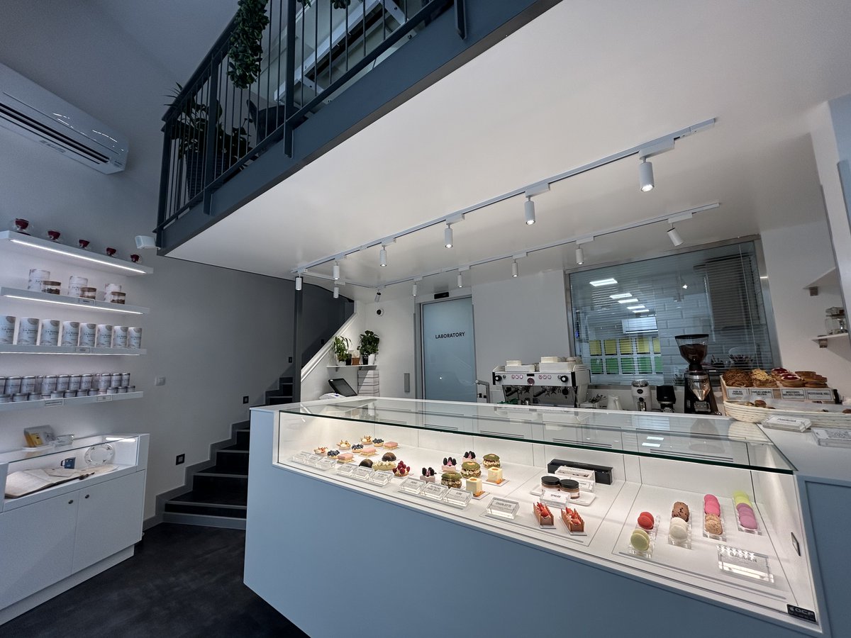 Los mejores cafés y pasteles de Budapest: soniagraupera.com/2024/08/los-si… <a href="/FSBudapest/">FS Budapest</a> <a href="/Anantara_Hotels/">Anantara Hotels</a> <a href="/VisitBudapest/">Visit Budapest!</a> <a href="/visit_hungary/">Visit Hungary</a>
#GraupixBudapest