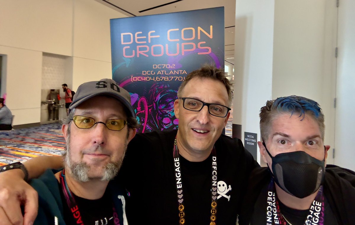 DEClme's tweet photo. Nearly six decades of combined DEF CON right here with @5uggy &amp;  @jaysonstreet https://t.co/rD15ifQpZ2