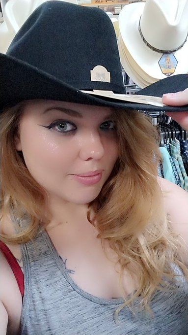 It's Saturday New Orleans,  I know you want to have some fun today. https://t.co/6tFojjTFV2<a href="/tag/dallas"class="tags"><span>#dallas</span></a><a href="/tag/dfw"class="tags"><span>#dfw</span></a><a href="/tag/fortworth"class="tags"><span>#fortworth</span></a>