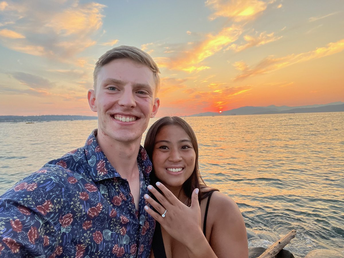 mariahfiyaaa's tweet photo. happiest day of my life 💍🤍🥹 https://t.co/bZk8zPyTMs