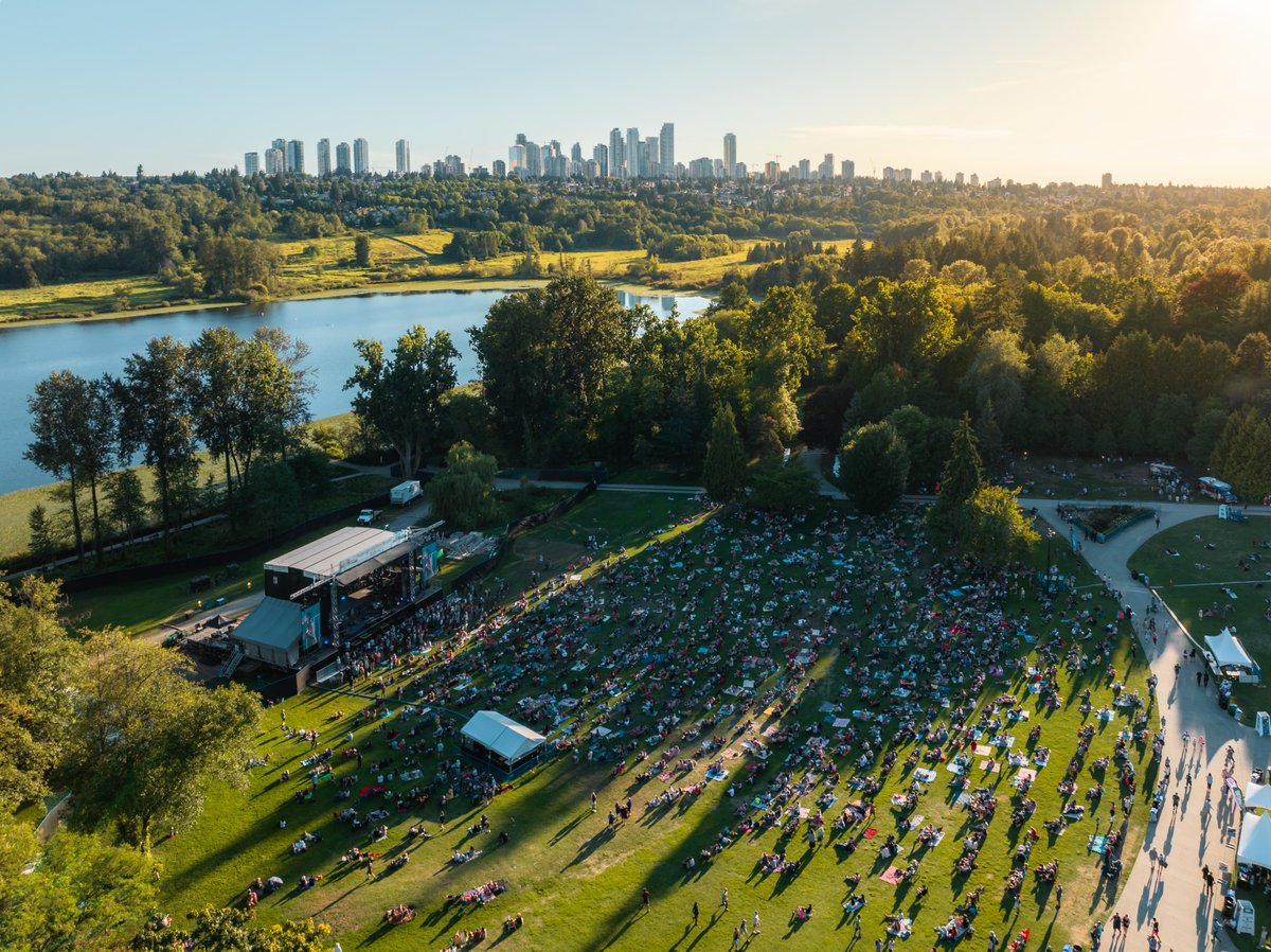 BurnabyBlues's tweet photo. Join us tonight for the Burnaby Blues + Roots Festival at Deer Lake Park for free live music featuring legendary artists, rising stars &amp; diverse musicians.

For festival information such as getting here, accessibility, food trucks, set times &amp; more, visit: https://t.co/JX3Bj5nqGT https://t.co/4ZeEPnSGwW