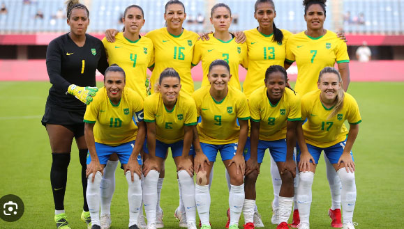 Parabéns ao grande time de futebol feminino que acaba de conquistar a prata nas olimpíadas! Valeu a campanha! Valeu a luta!