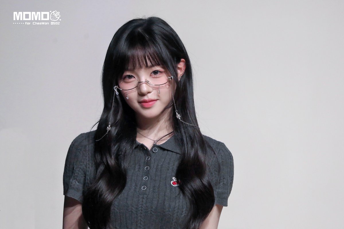 240720🍒

#김채원 #KimChaeWon
#キム·チェウォン
#채원 #ChaeWon
#트리플에스 #tripleS